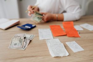 Australian politician expenses: calculator & cash for budget accountability.