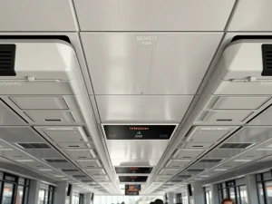 Jetstar baggage fees explained: Australian overhead luggage costs.