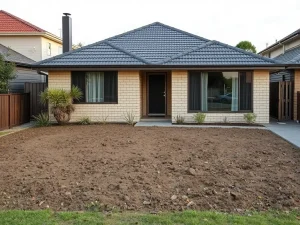 Australian homeowner facing thousands in bushfire preparedness insurance costs